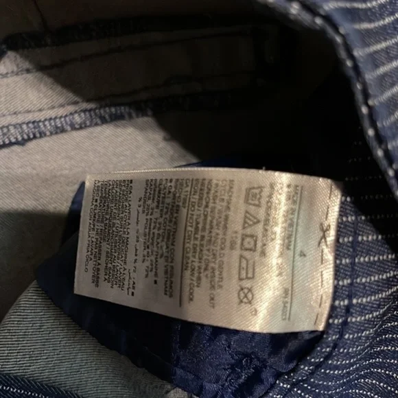 Old Navy The Pixie stretchy ankle pant in pinstripe blue - Picture 4 of 5